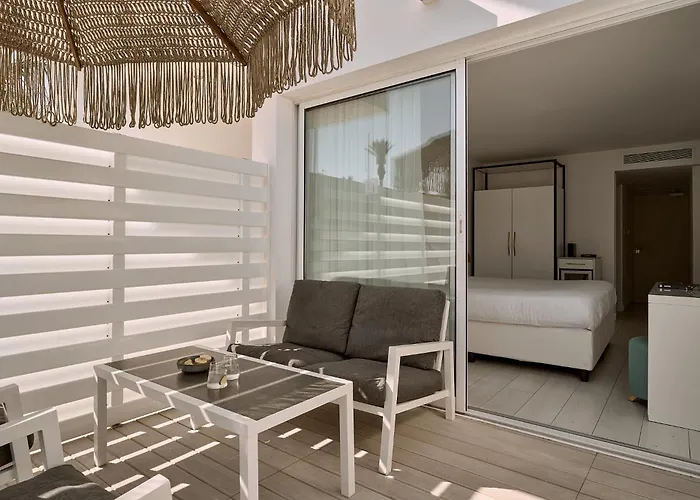 Napa (adults Only) Hotell 4*